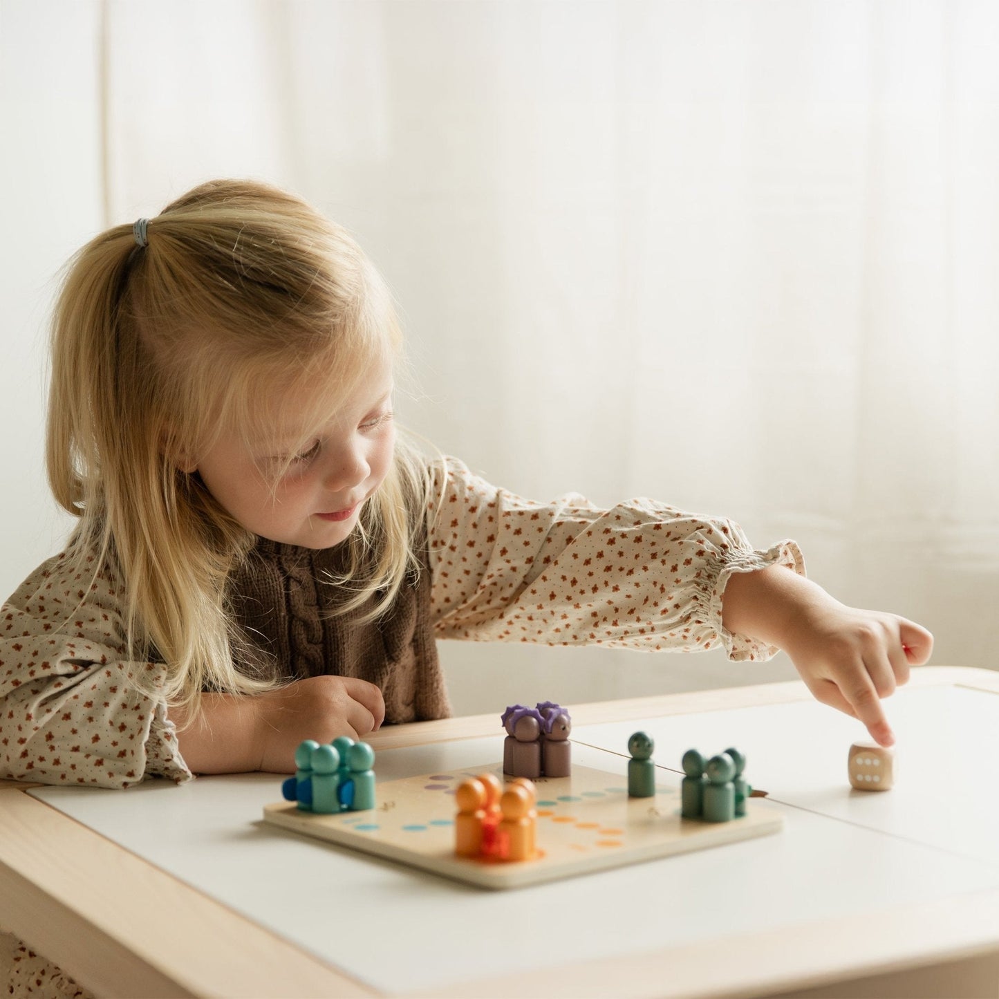 Ludo "Dino" - Brettspiel aus Holz für Kinder