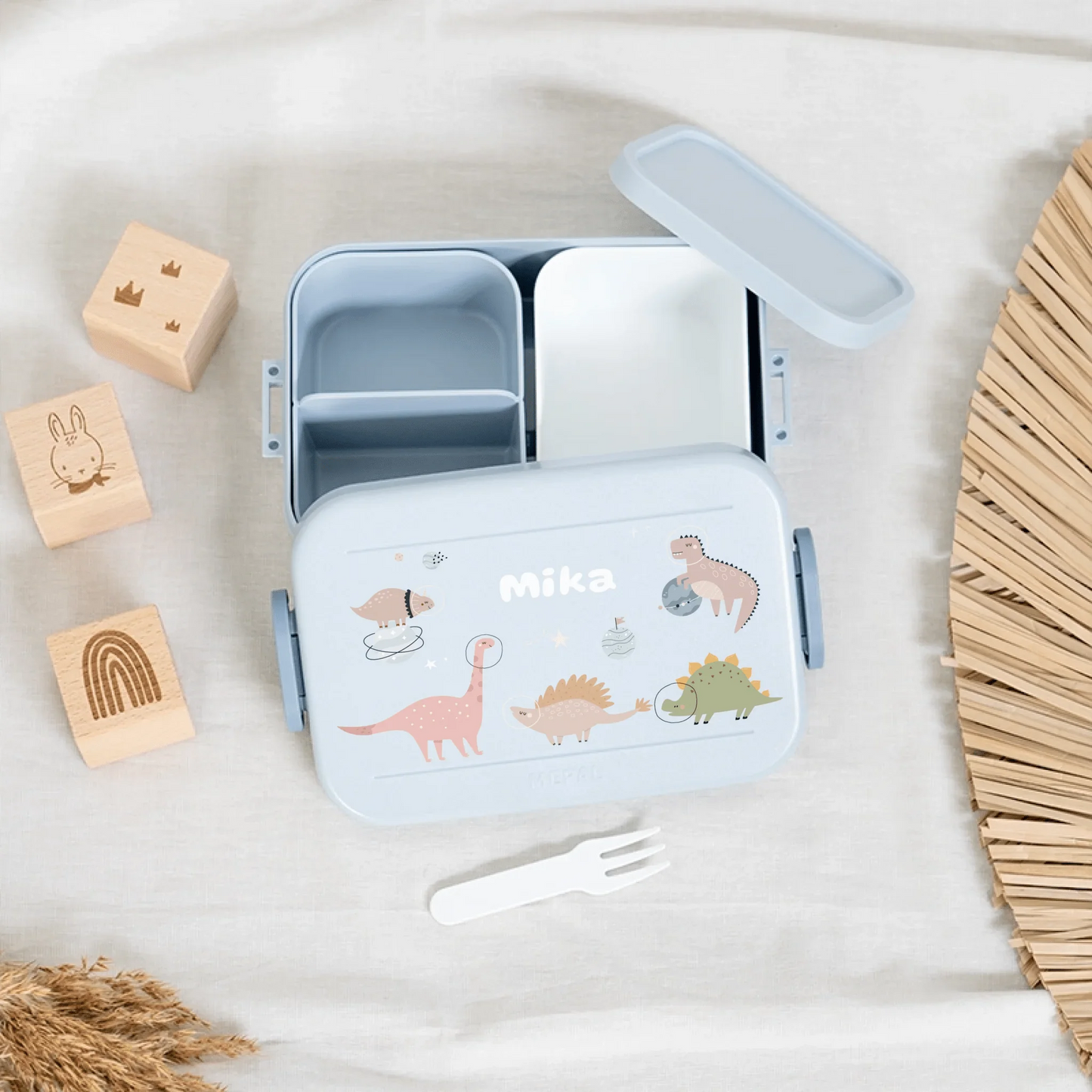 Mepal Brotdose personalisiert - Bento - "Dinos Weltraum"