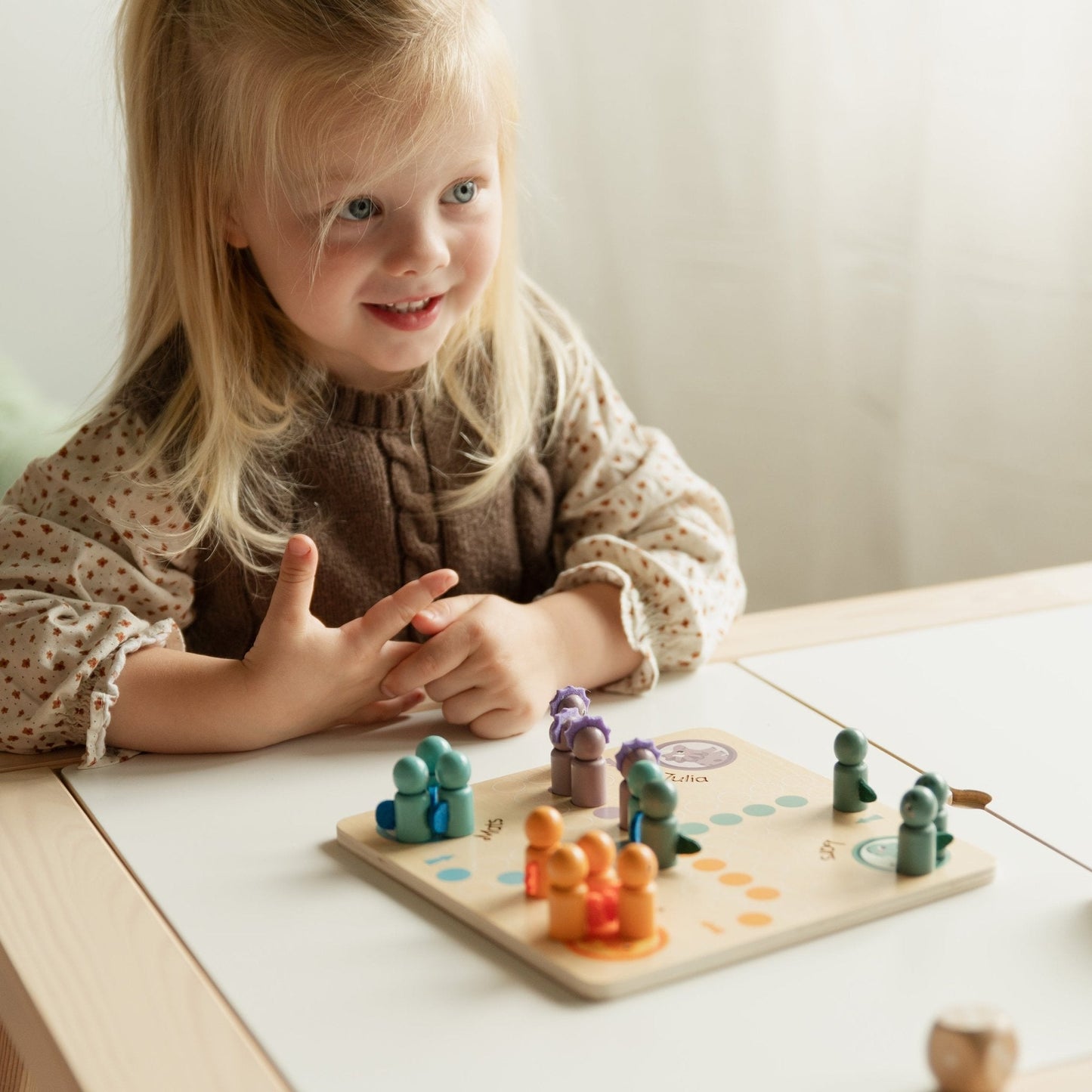 Ludo "Dino" - Brettspiel aus Holz für Kinder