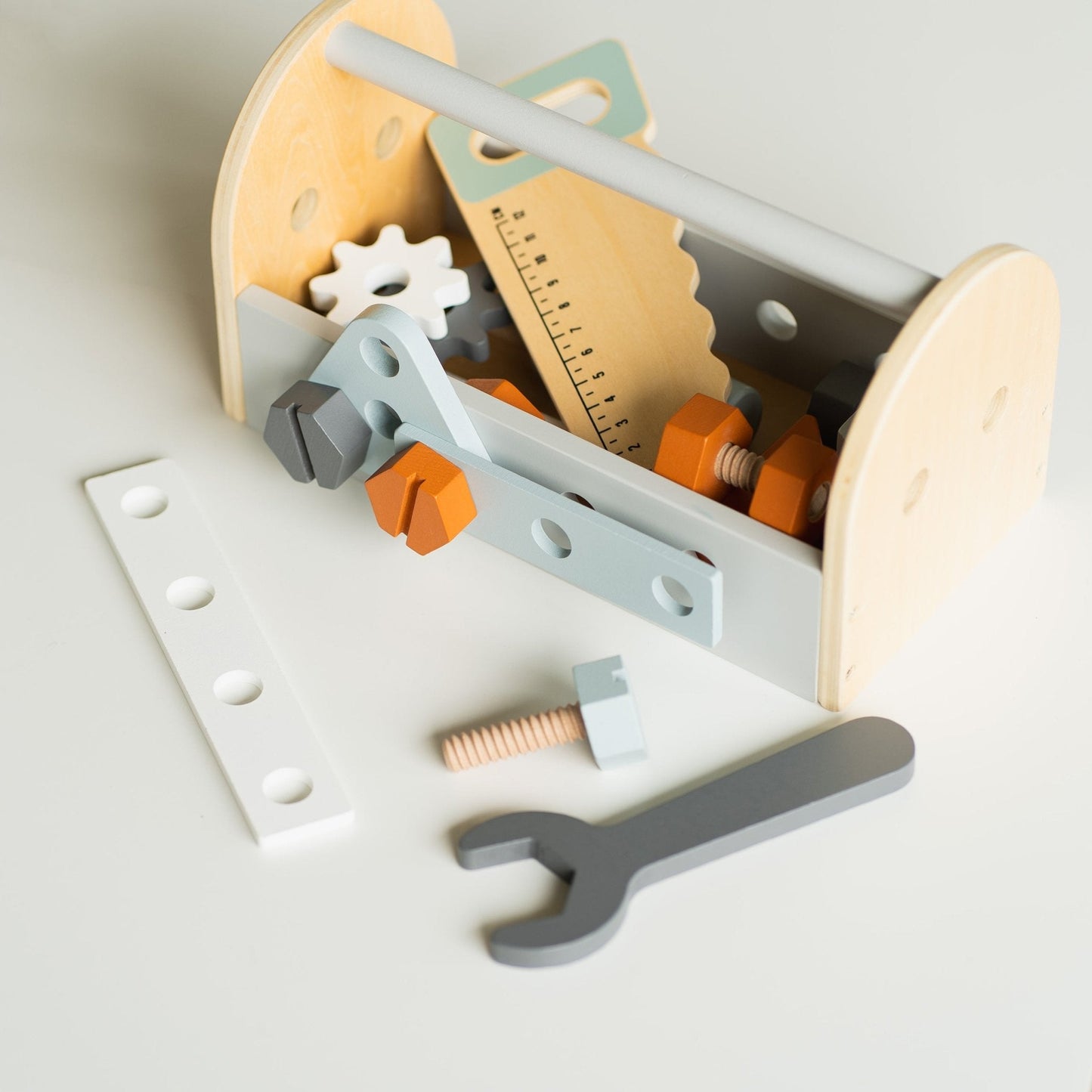 Werkzeugkiste aus Holz