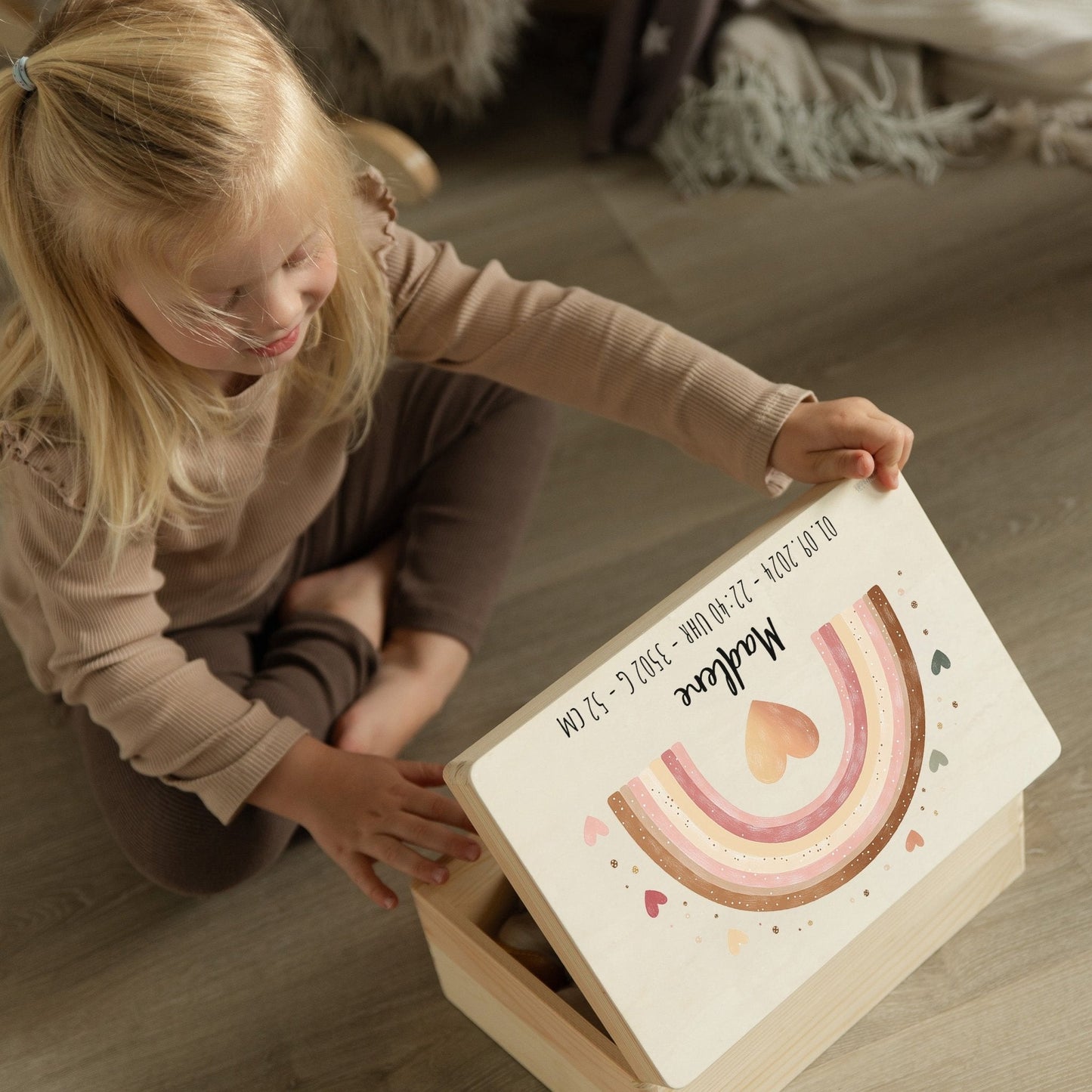 Erinnerungsbox Baby - Regenbogen rosa Herzen