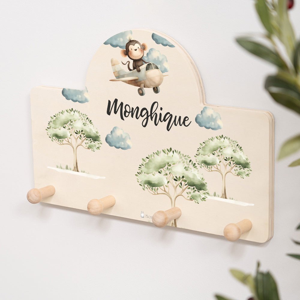 Kindergarderobe Personalisiert - Affe im Flugzeug